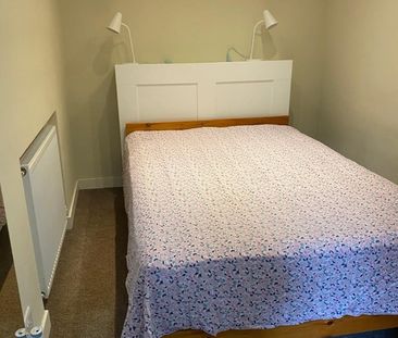 1 Bed Flat, Eildon Street, EH3 - Photo 2