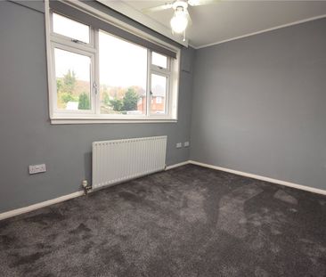 15, Iveson Rise, Leeds, West Yorkshire, LS16 6LN - Photo 2