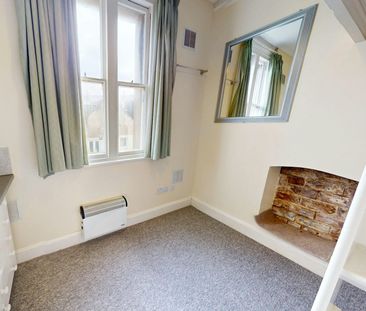 Studio flat to rent on - Photo 1
