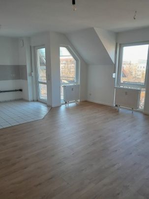 Leipzig, Felsenbirnenstraße 08 - Photo 1