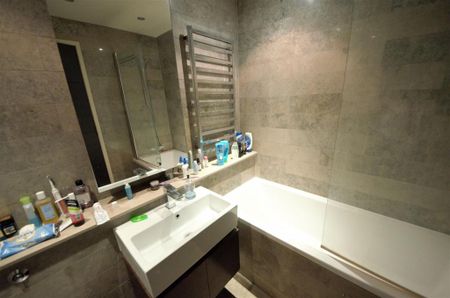 1 bedroom apartment to rent - Photo 5