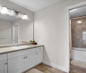 For Lease - 2528 Holbrook Drive Unit# Upper, London South, Ontario - Photo 3