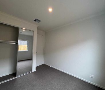 A Beautiful Blend of Modern Style and Everyday Ease - Photo 1