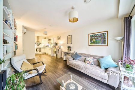 4 Peartree Way, London, SE10 - Photo 5