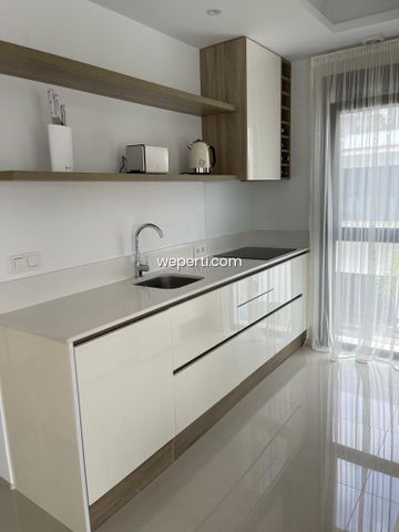 Duplex in Arenales del Sol, Playa de Los Arenales, for rent - Photo 5