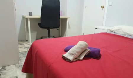 Calle Porvenir, Sevilla, Andalusia 41013 - Foto 2