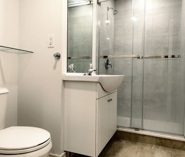 For Lease - 166 Hillcroft Drive, Markham, Ontario - Photo 4