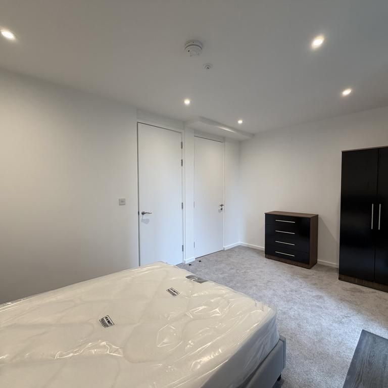 2 bedroom flat to rent - Photo 1