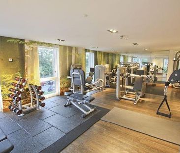 3 bedroom penthouse to rent - Photo 6