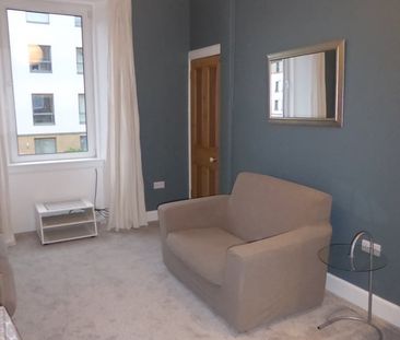 2 Bed Flat, Dalgety Road, EH7 - Photo 2