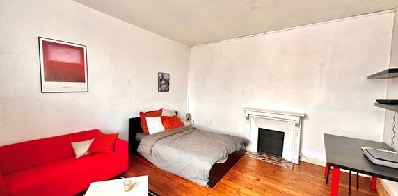 Location Appartement 1 pièce 35m² - Photo 2