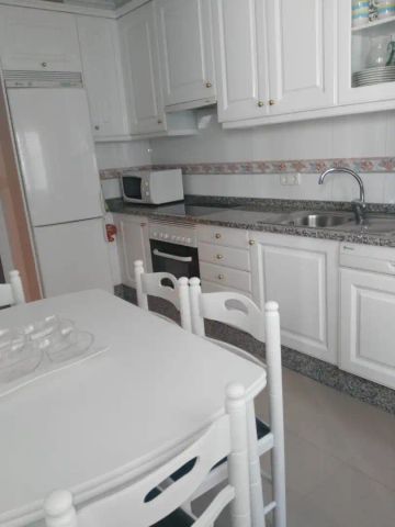 Piso de alquiler en Avenida Da Hispanidade, O Castro - Foto 4