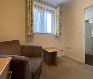 31 Abbeyfields, Peterborough - Photo 1