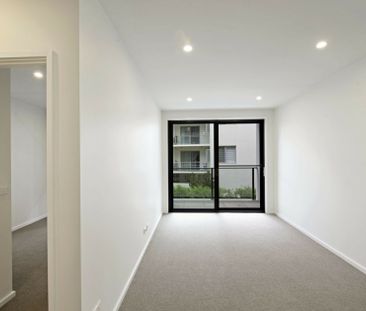 One Bedroom Plus Study Near The Foreshore! - Photo 5