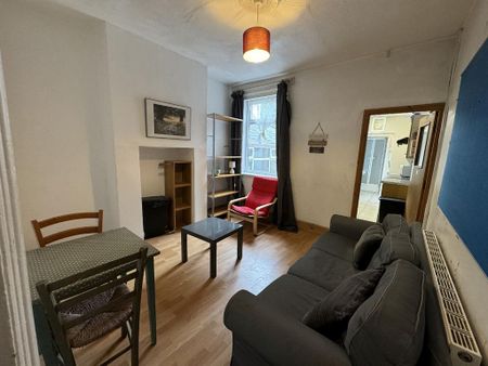 3 bedroom house to rent - Photo 2