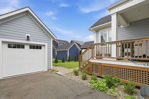 For Lease - 104 Sycamore Street, Blue Mountains, Ontario - Photo 1