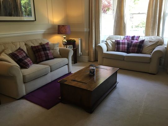 Room in a Shared House, Western Elms Avenue, RG30 - Photo 1