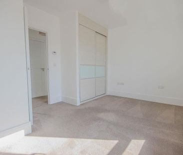 Claud Hamilton Way, Priory Gate, Mill Road, Hertford - Photo 3