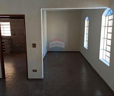 Casa Espaçosa em Mogi Guaçu: Alugue Agora! - Foto 6