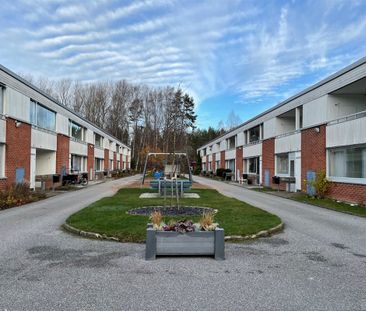 Skolgatan 24 - Photo 1