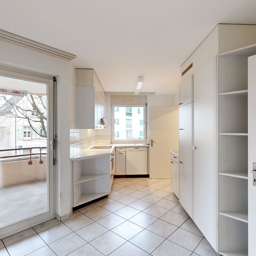 Grosszügige Familienwohnung - Photo 1