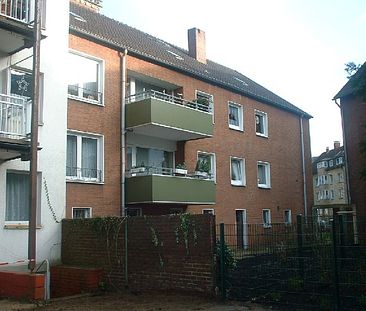 Top sanierte 3 Zimmer-Wohnung mit Balkon! *** - Photo 1