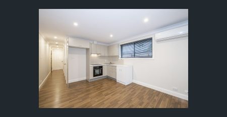 Quiet Cul-de-sac Modern Living - Photo 5