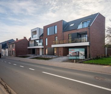 ANZEGEM - Knap nieuwbouwappartement met 2 SLPK, ultra energiezuinig! - Photo 4