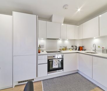 1 bedroom apartment to rent - Photo 2