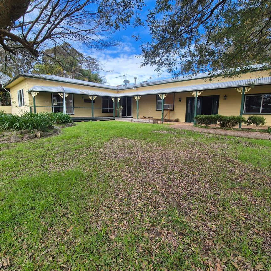 Fresh Air, Open Space & Country Grace, Your Rural Retreat Awaits! - Photo 1