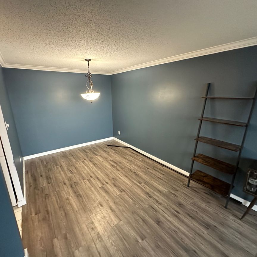 For Lease - 45 Pond Mills Road Unit# 803, London South, Ontario - Photo 1