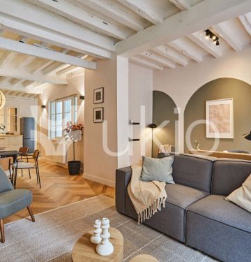 Appartement • Les Halles - Photo 5