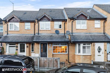 2 bedroom terraced house to rent - Photo 4
