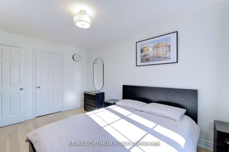 For Lease - 3 Checkerberry Crescent, Brampton, Ontario - Photo 4