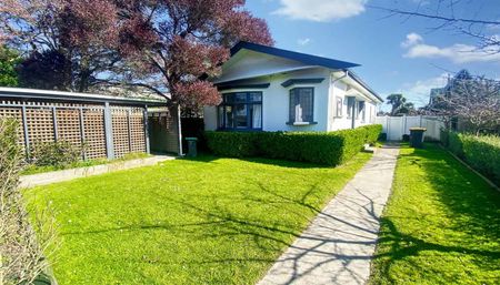 Convenience on Cornwall - Photo 4