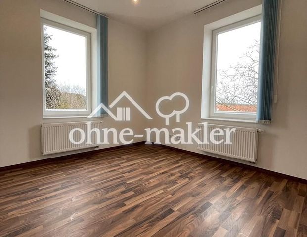 Moderne 2-Zimmer-Wohnung in kernsaniertem Mehrfamilienhaus – mit kleinem Balkon - Foto 1