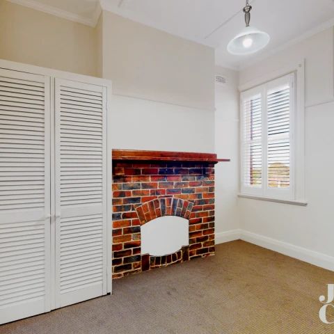 2/972 Toorak Road, Camberwell, Melbourne - Photo 1