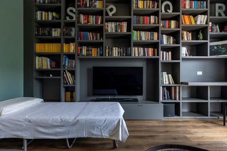 Via degli Ailanti, Milan, Lombardy 20156 - Photo 2