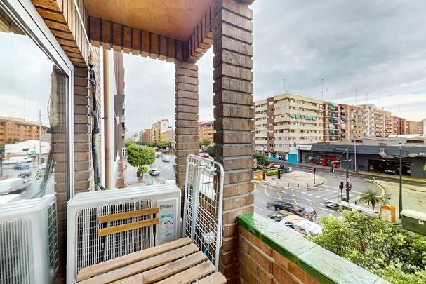 Avinguda del Port, Valencia, Valencian Community 46021 - Photo 1