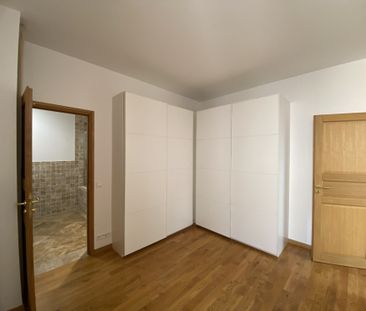 2 PIECES ATYPIQUE COMME UNE MAISON - Photo 2