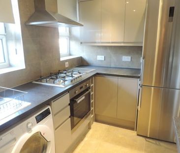 Room in a Shared Flat, Finch House, SE8 - Photo 5