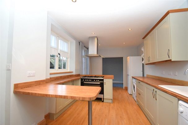 3 bed ground floor flat to rent in Weaponness Park, Scarborough, YO11 - Photo 1