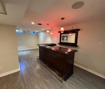 For Lease - 138 Denise Circle, Newmarket, Ontario - Photo 6