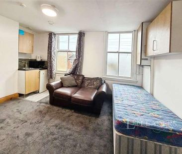 All Saints, All Saints Road, Wednesbury, West Midlands, WS10 - Photo 4