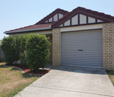 Relaxed Bayside Lifestyle – Move-In Ready - Photo 5