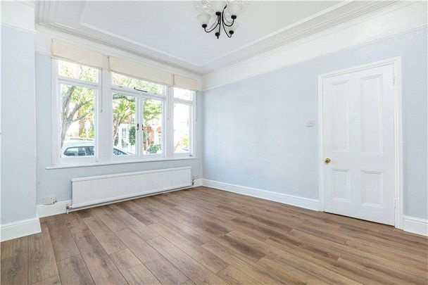 4 bedroom terraced house to rent - Photo 1