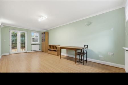 4 Bed Detached House, Shernhall Street, E17 - Photo 2