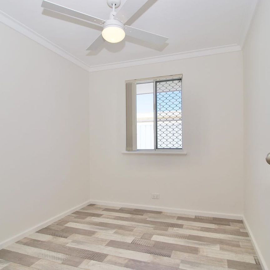 25 Chester Way, - Photo 1