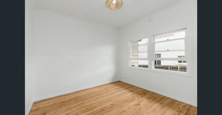 Pet Friendly Coastal Beach Shack with Ocean Views - Photo 3