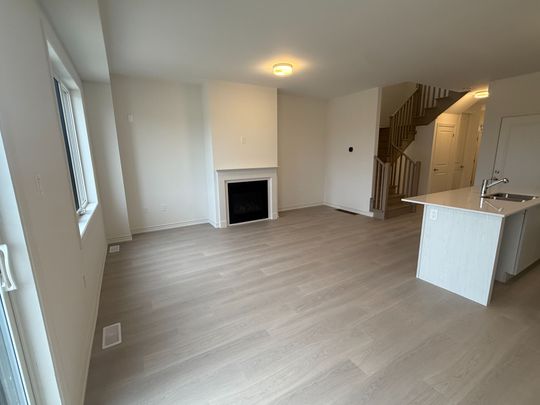 For Lease - 103 Sanderson Drive, Kawartha Lakes, Ontario - Photo 1